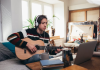 Digital Fretwork: The Evolution of Online Guitar Learning