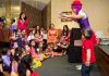 Exploring Entertaining Options for Kids’ Parties: The Magic of Hiring a Magician